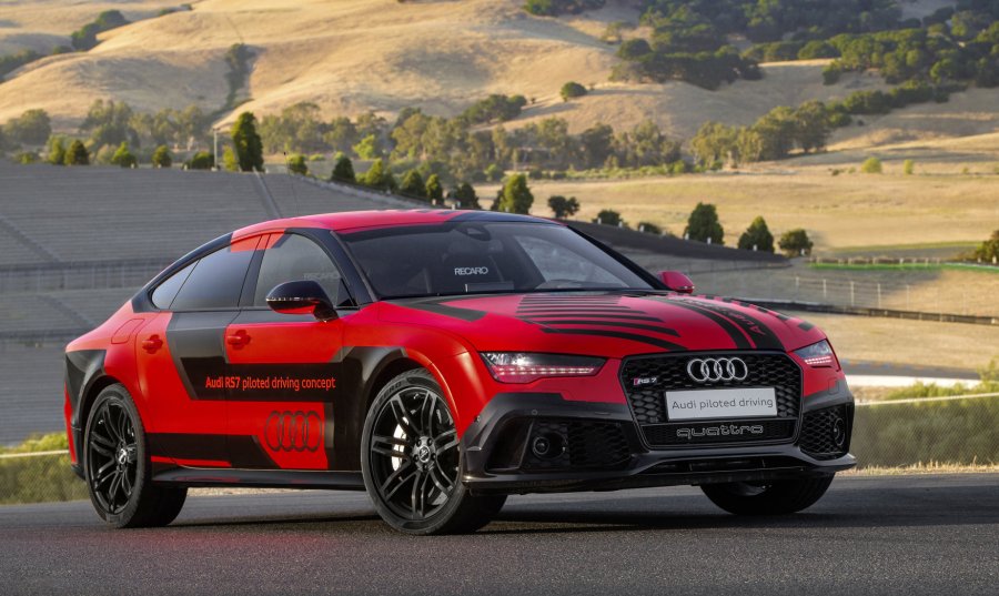 audi-rs7-piloted-driving